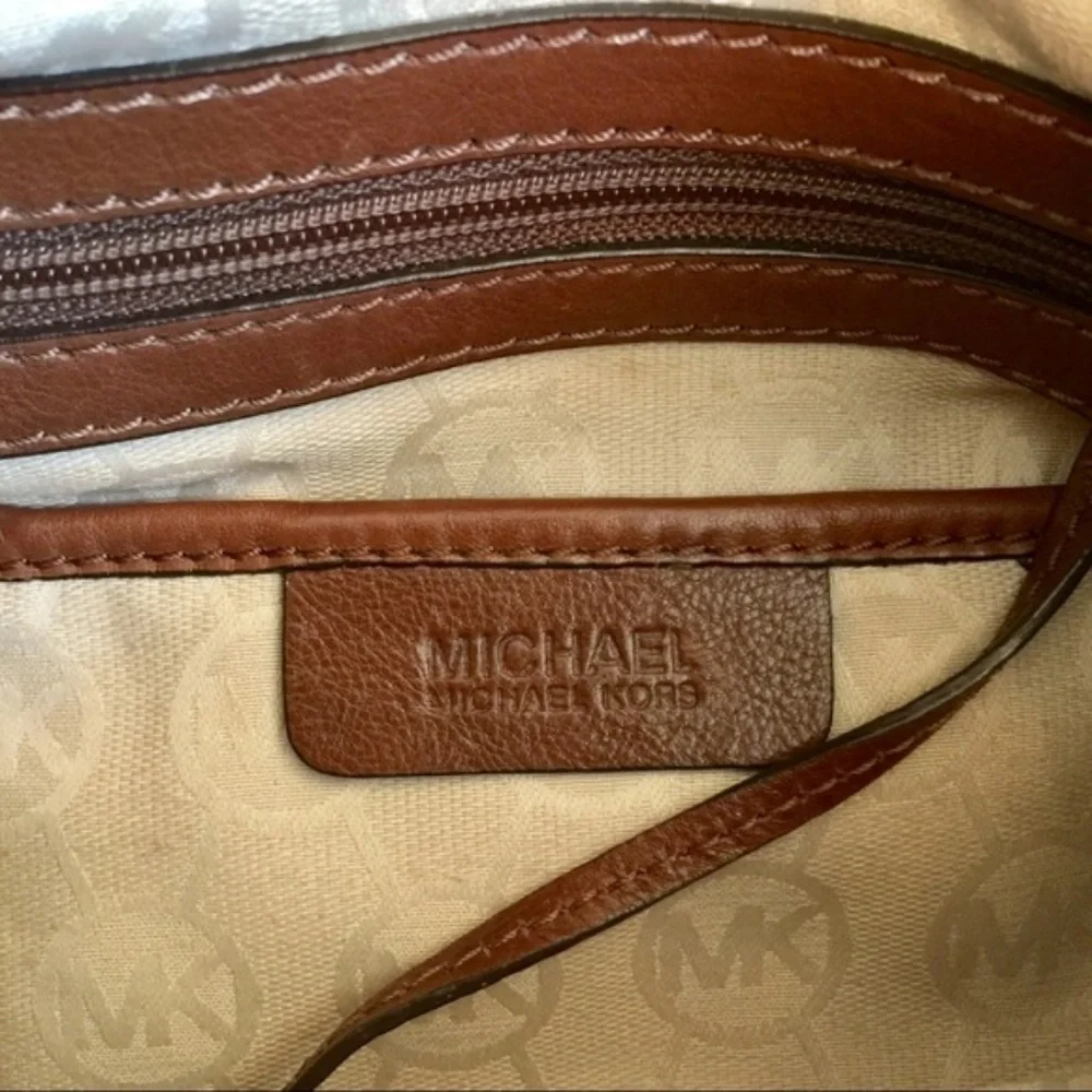 Limited Edition- MICHAEL KORS Leather Canvas Hobo
